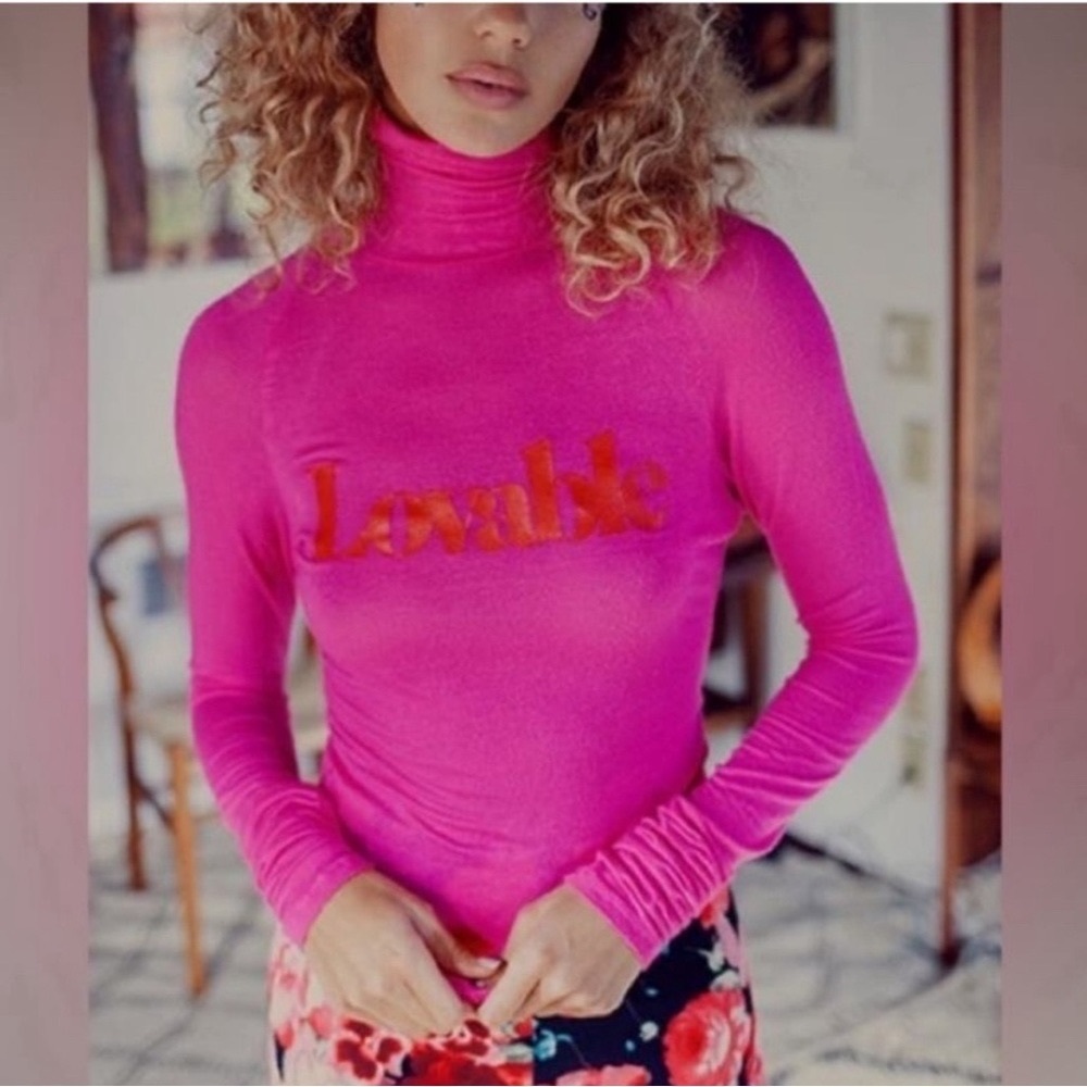 Daydream Nation Loveable Long Sleeve Turtleneck Tee Pink